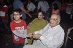Madhuri Dixit with Kids on Jhalak Dikhhla Jaa in Mumbai on 25th Sept 2012 (113).JPG